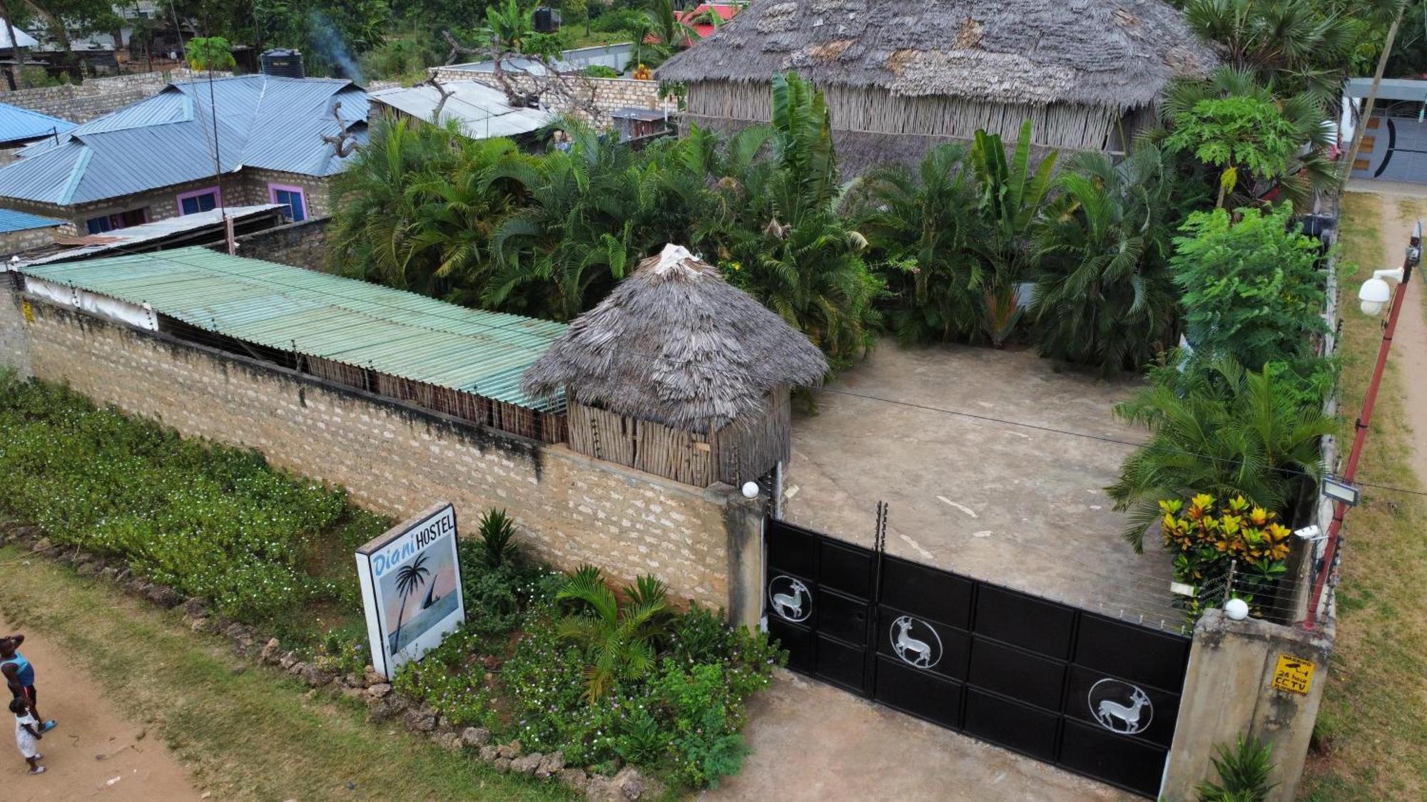 Diani Hostel Diani Beach Eksteriør billede