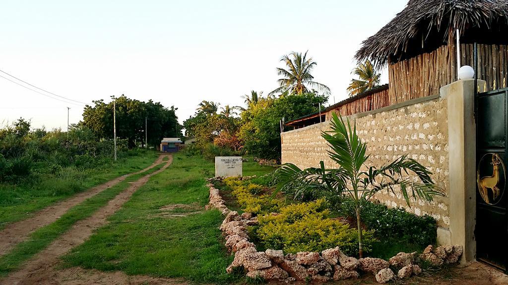 Diani Hostel Diani Beach Eksteriør billede