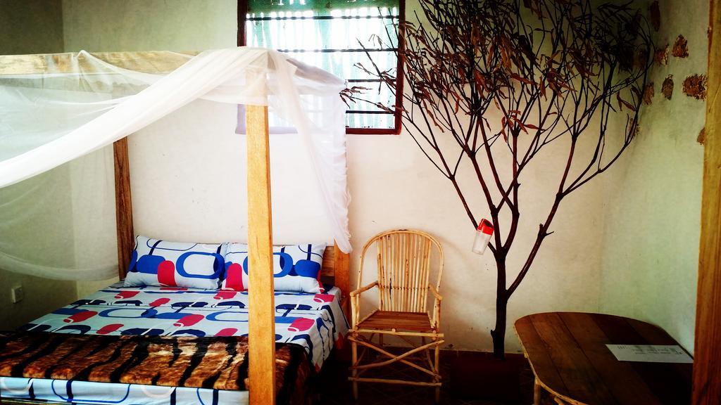 Diani Hostel Diani Beach Eksteriør billede