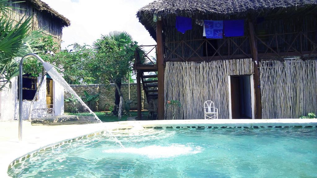Diani Hostel Diani Beach Eksteriør billede
