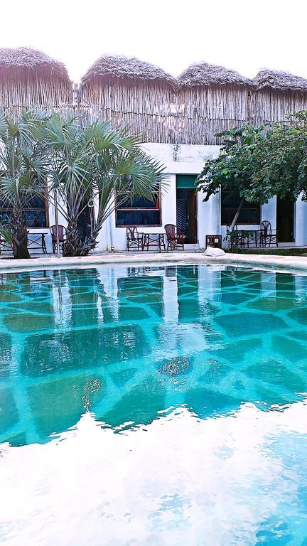 Diani Hostel Diani Beach Eksteriør billede