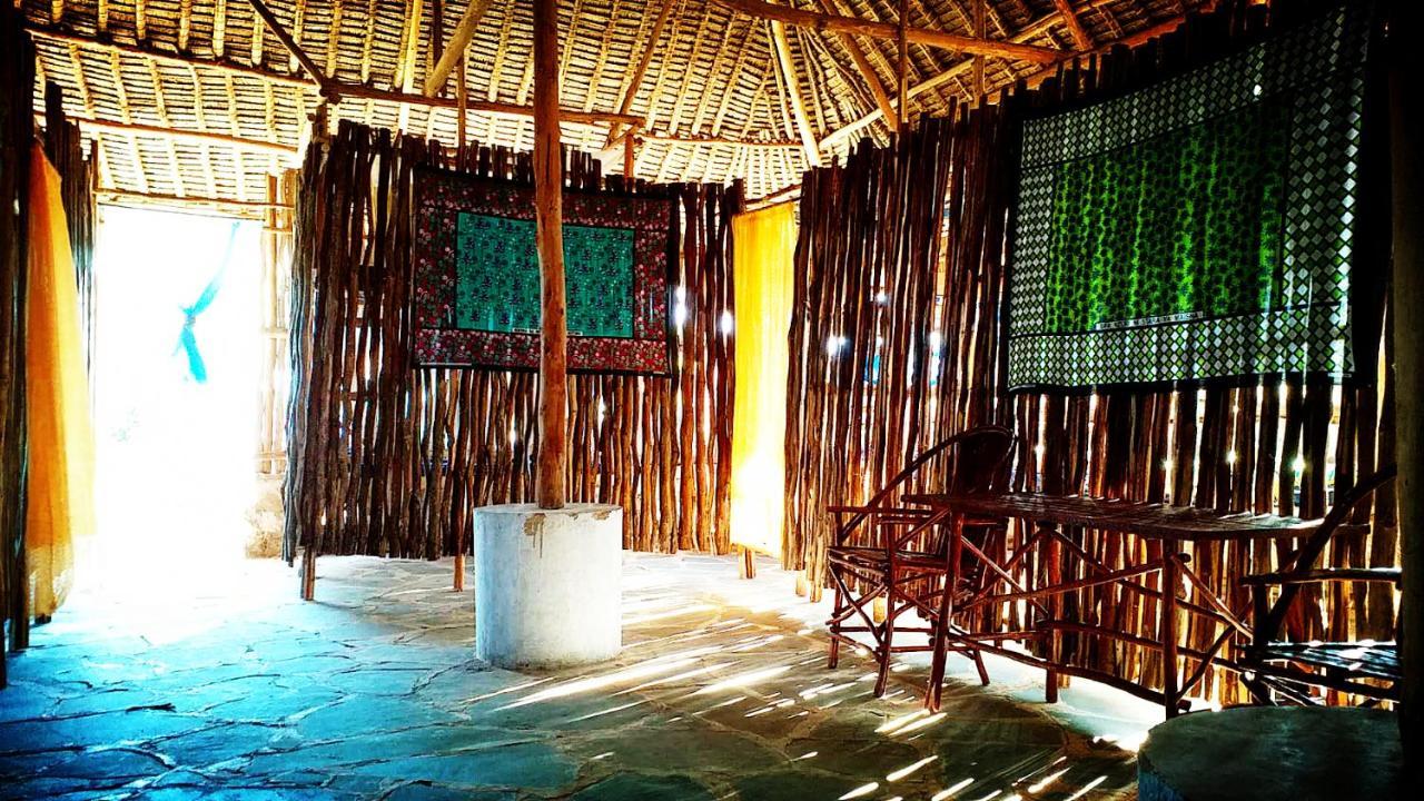 Diani Hostel Diani Beach Eksteriør billede