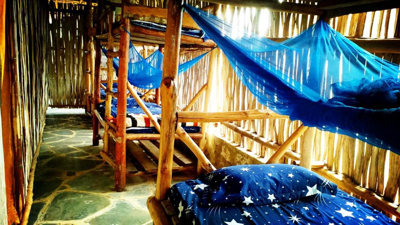 Diani Hostel Diani Beach Eksteriør billede